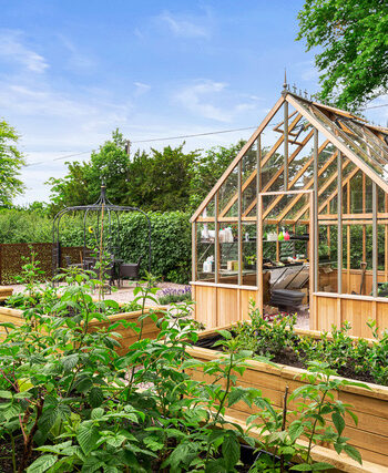 Greenhouse garden